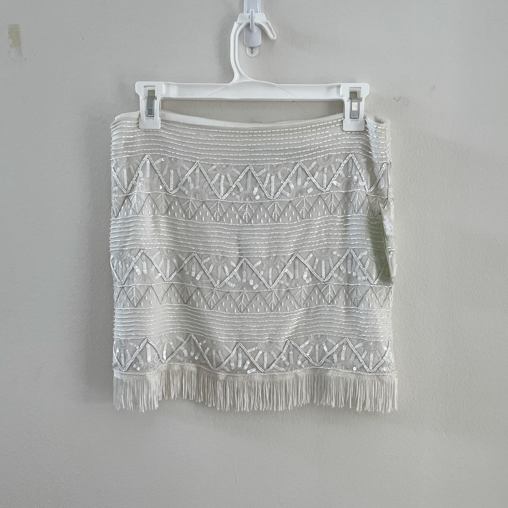 Alice + Olivia White Beaded Fringe Mini Skirt Size 4